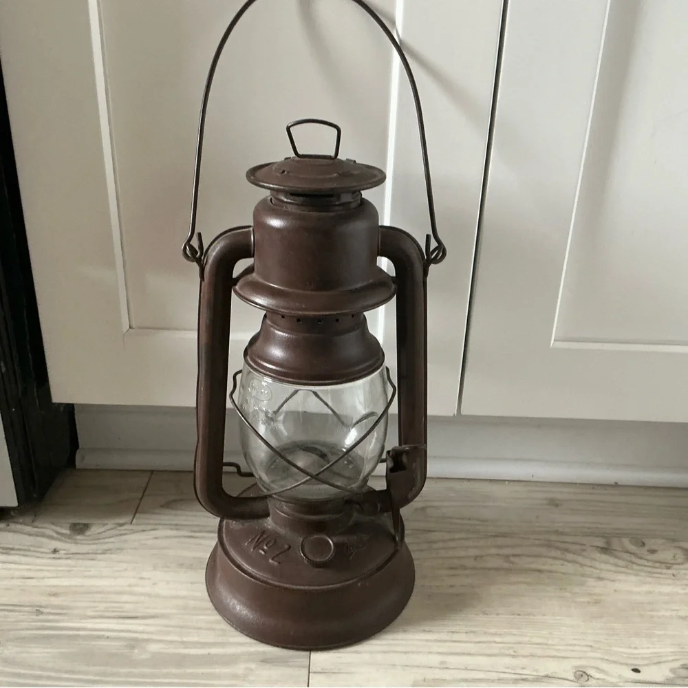Vintage Dietz No.2 D-lite New York USA original globe kerosene oil lamp lantern